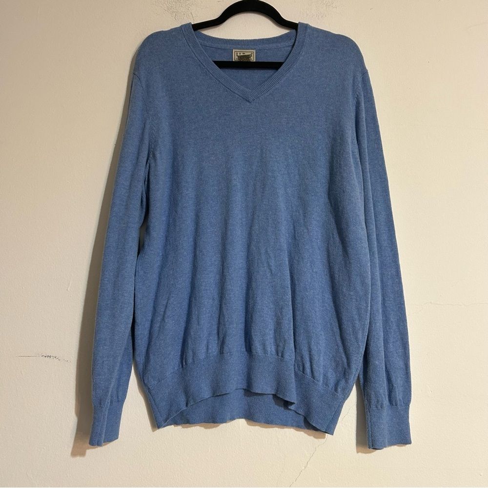 L.L. Bean Men's Wicked Soft Cotton Cashmere Blend V-Neck Sweater Blue Large